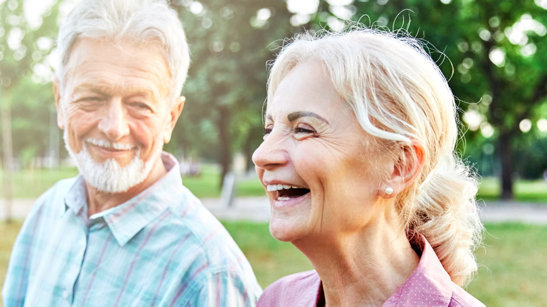 New Season, New Confidence: Choosing Between Full and Partial Dentures